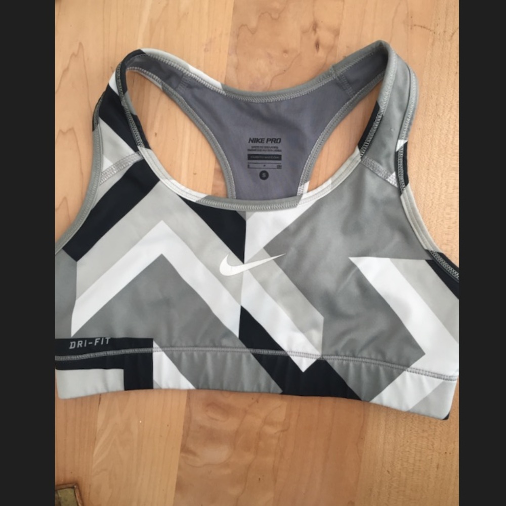 Nike Dri-fit Sports Bra